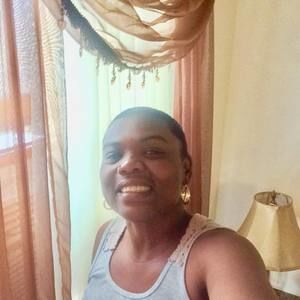 Meet your Posher, Noemi